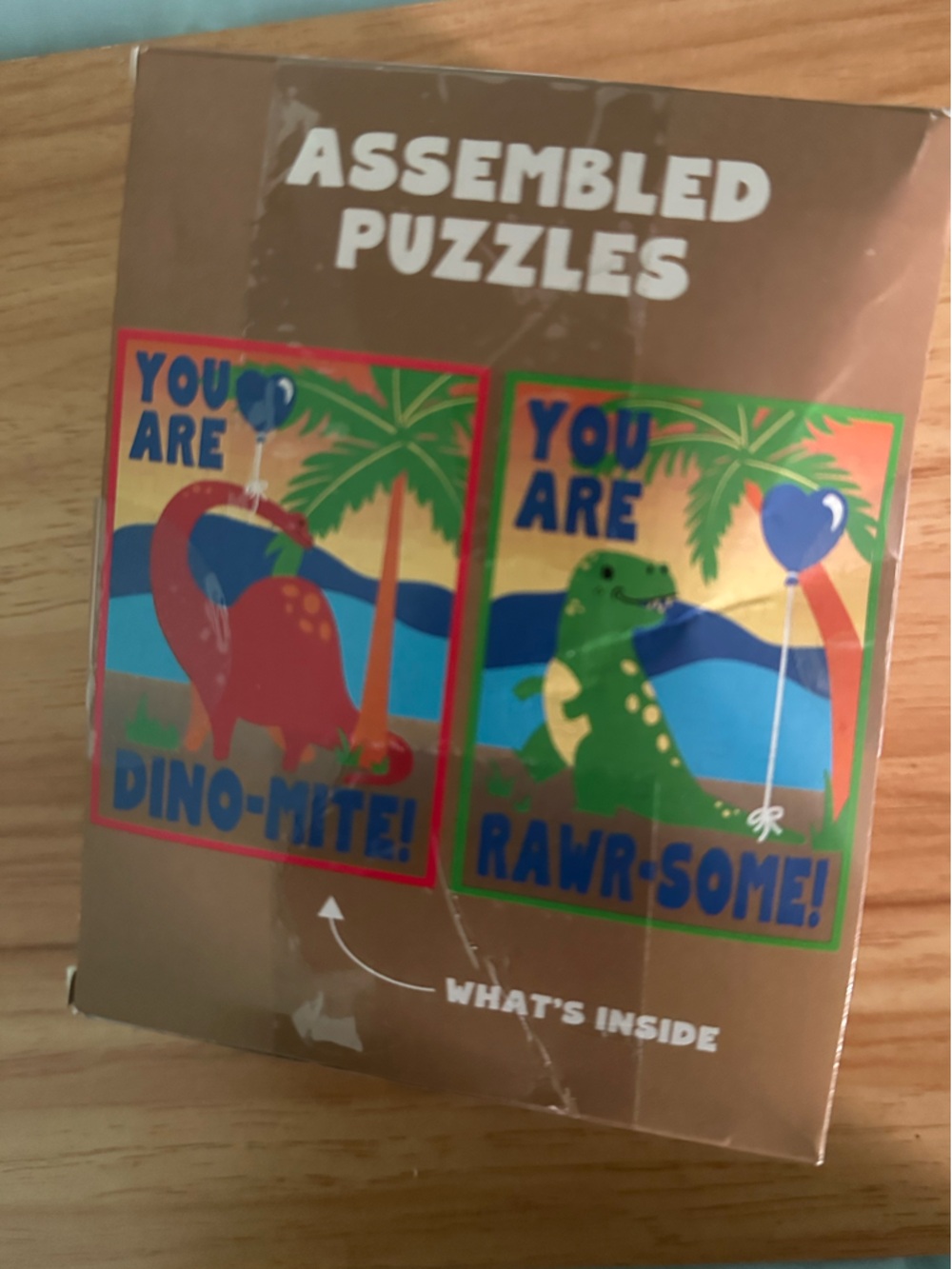 Dinosaur puzzle set